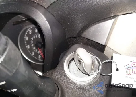 2014 Subaru Legacy 2.5I Premium z USA, uszkodzony, nr VIN 4S3BMBC67E3023578